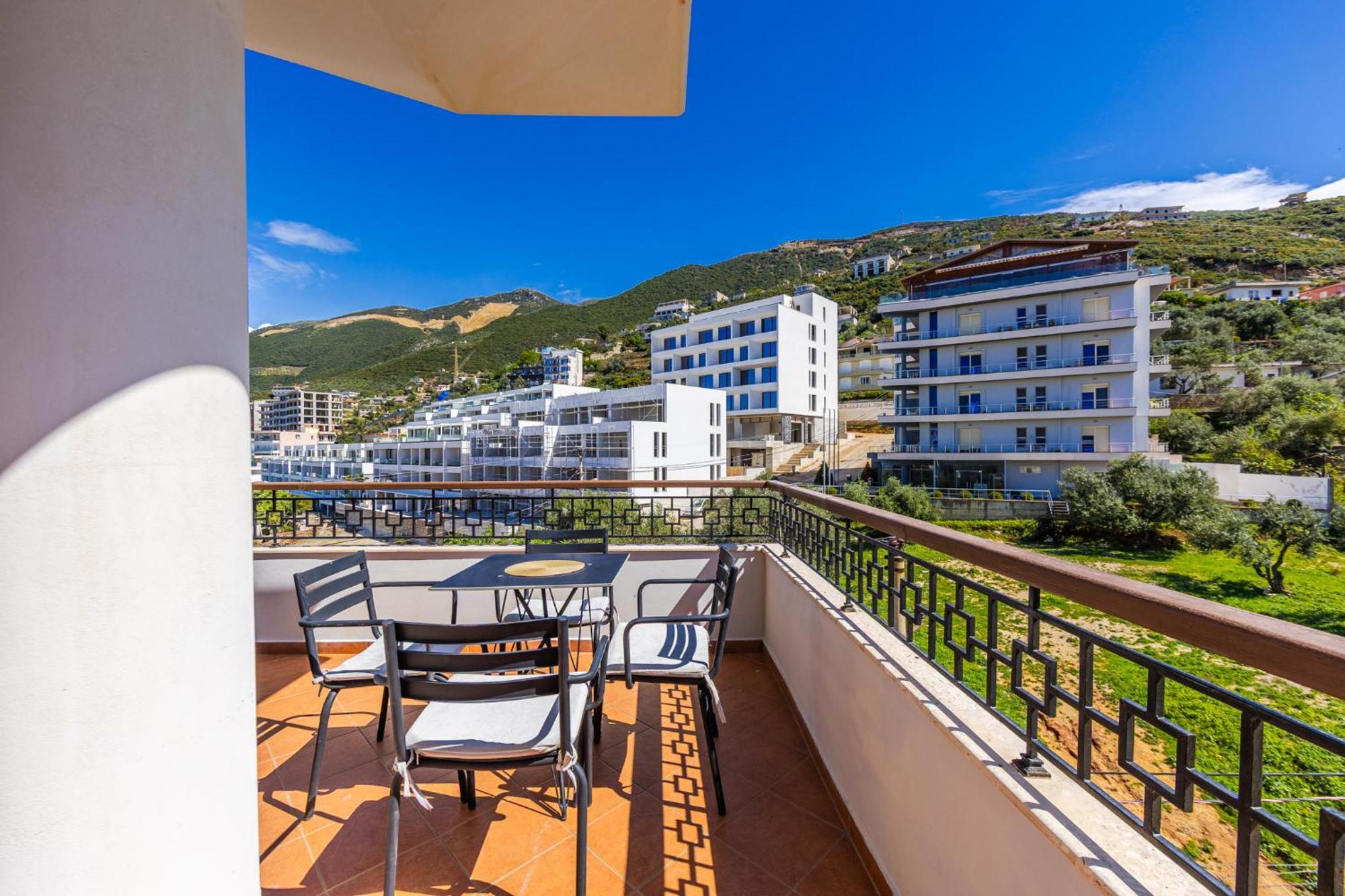 Melon Apartments Vlorë Eksteriør billede